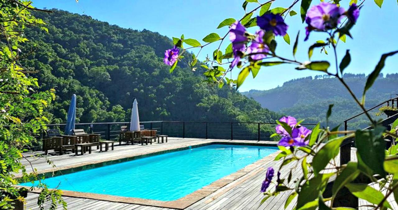 แชงกรี-ลา แมเนอร์ Hotel Hoekwil ภายนอก รูปภาพ