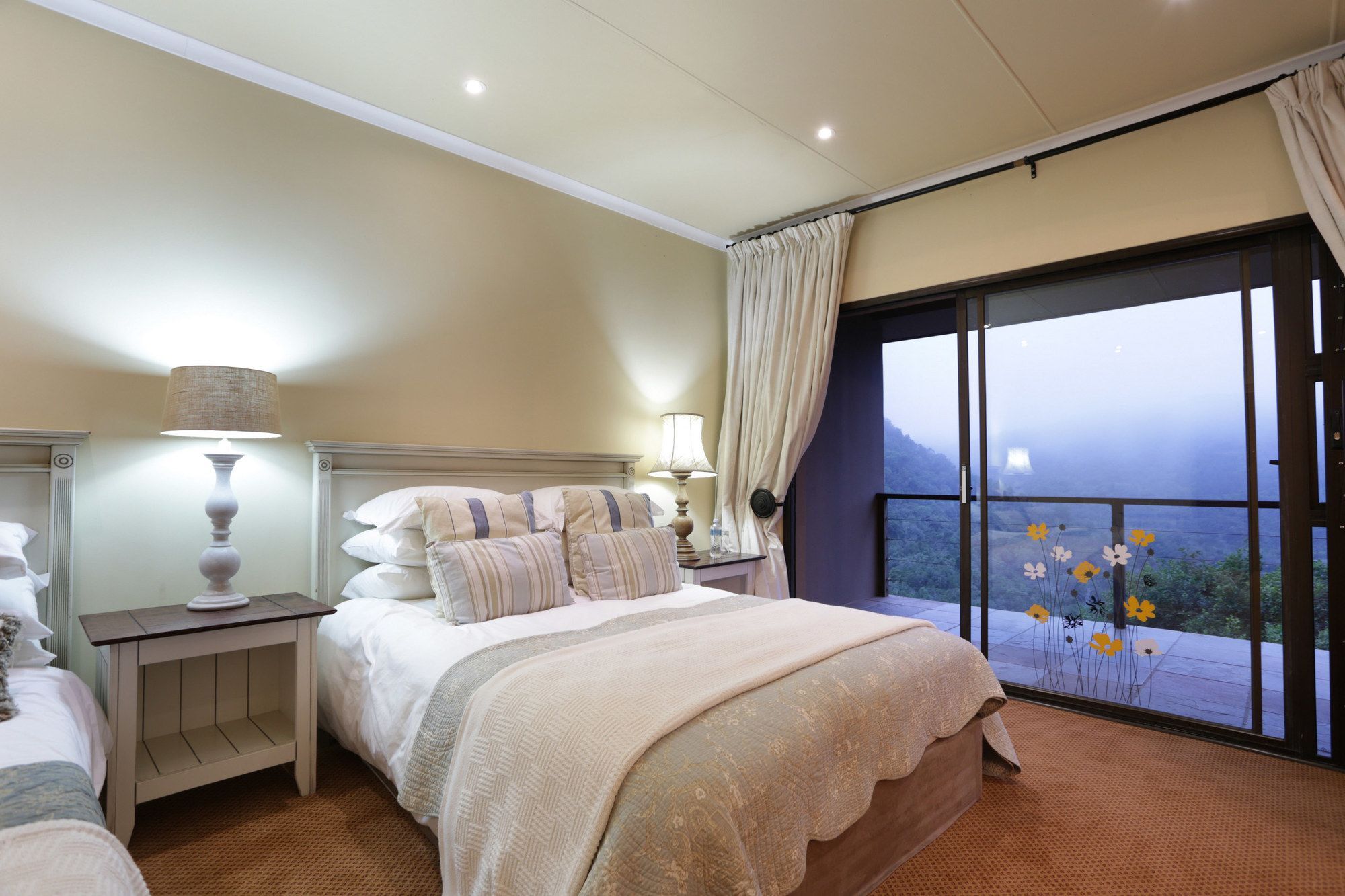 แชงกรี-ลา แมเนอร์ Hotel Hoekwil ภายนอก รูปภาพ