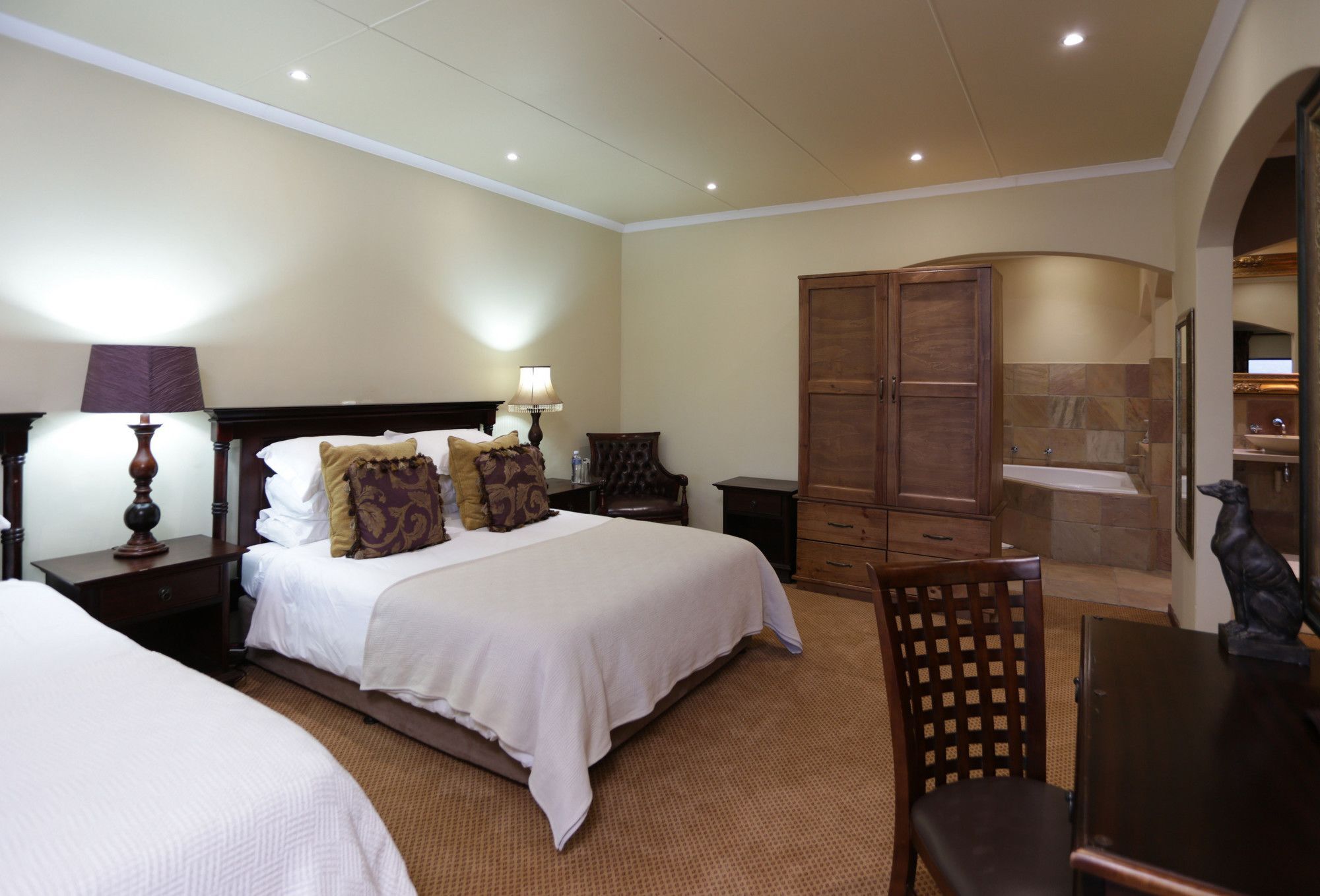 แชงกรี-ลา แมเนอร์ Hotel Hoekwil ภายนอก รูปภาพ