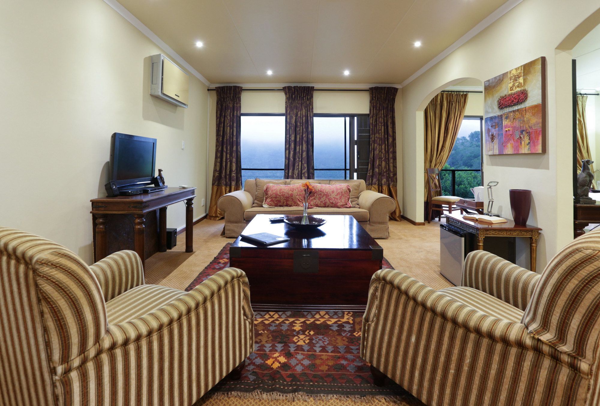 แชงกรี-ลา แมเนอร์ Hotel Hoekwil ภายนอก รูปภาพ
